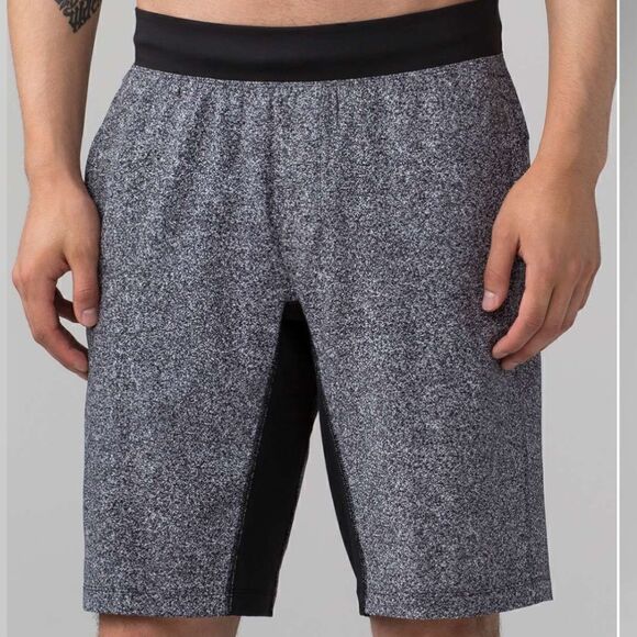 Lululemon Men's T.H.E. Short linerless size Medium - Picture 3 of 12